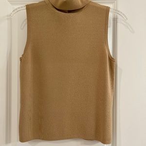 Scott Taylor Women's Viscose and Nylon Turtle Neck Shell--Size Medium